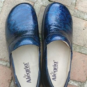 Alegria Shoes Clogs Sapphire Snake